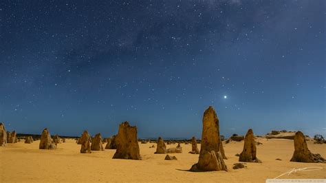 The Pinnacles in Western Australia (Photo credit to Fan Zhuo) : r/Pictures