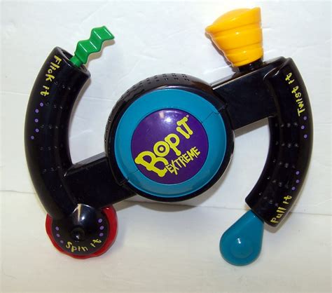 Bop It Bopit Extreme Flick Twist Pull It Light Up Handheld Game