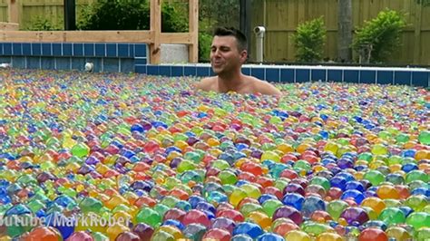 A Swimming Pool of Orbeez Is All Kinds of Scientific Fun | Mental Floss