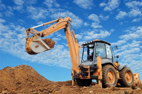 What Is The Difference Between A Backhoe And An Excavator?