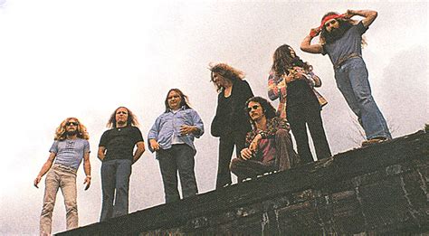 5 ‘Nuthin’ Fancy’ Facts All Skynyrd Fans Should Know – Country Music Nation