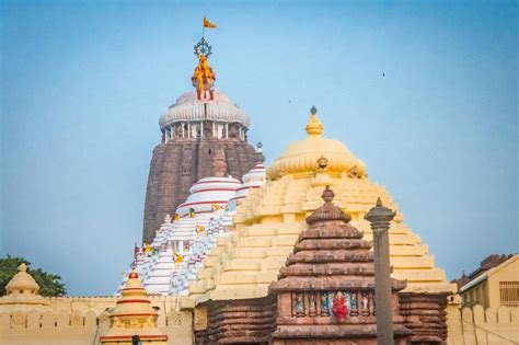 Paschima Dwara of Jagannath Temple reopens for Puri people | Sambad English