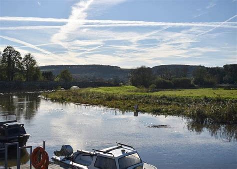 Riverside Holiday Park in Amberley – Holiday Parks - Book Online - Hoseasons