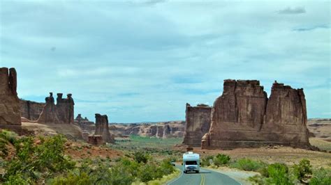 Arches National Park - rental RVs at every viewpoint - RV Wheel Life