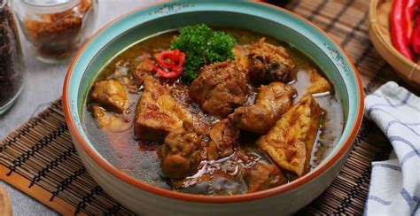 Resep Semur Ayam Manis, Pekat dan Nikmat Bikin Nagih!