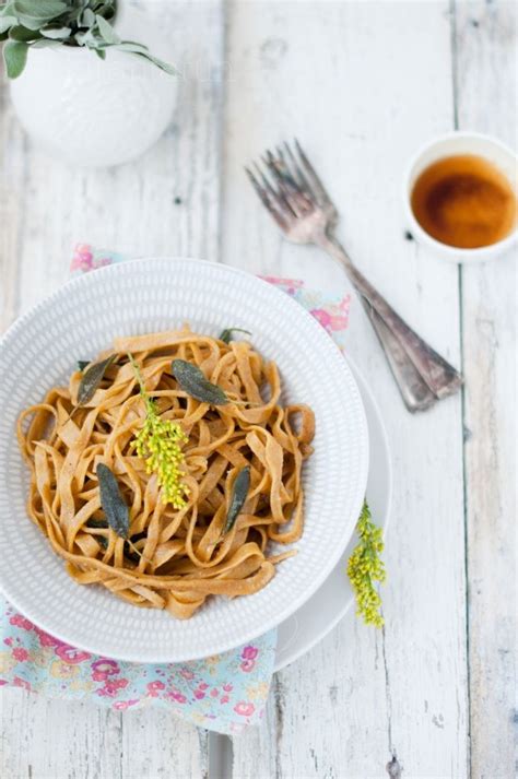 Homemade Pumpkin Pasta w/ Brown Butter Sage Sauce | Brown butter sage sauce, Pumpkin pasta ...