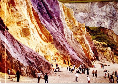 Coloured sands at the Alum Bay, isle of Wight, England | Flickr