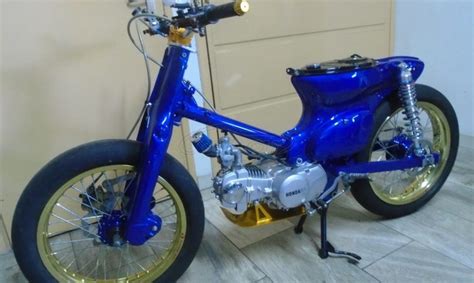 Honda Super Cub cafe racer ’00 | MotoKordalis