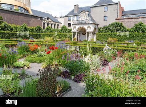 Garden of the Rubenshuis, Rubens House, museum of Peter Paul Rubens in ...