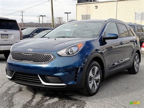 Deep Cerulean Blue 2017 Kia Niro LX Hybrid Exterior Photo #119359099 | GTCarLot.com