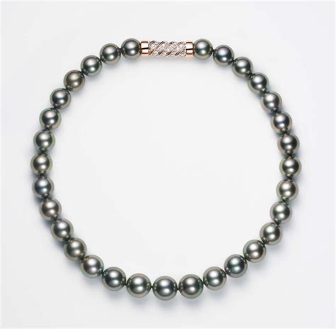 Tahitian Black Pearl Necklace with Yellow Gold & Diamond Clasp – Stephen Wiseley Jewelers