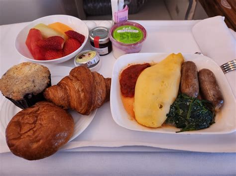 Emirates A380 Business Class Food