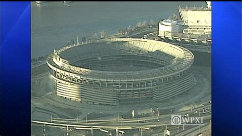 PHOTOS: Three Rivers Stadium Implosion – WPXI