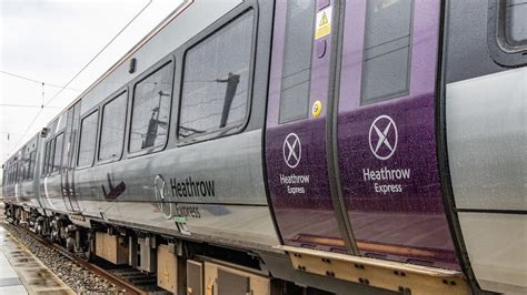 Heathrow Express unveils images of new fleet – Business Traveller