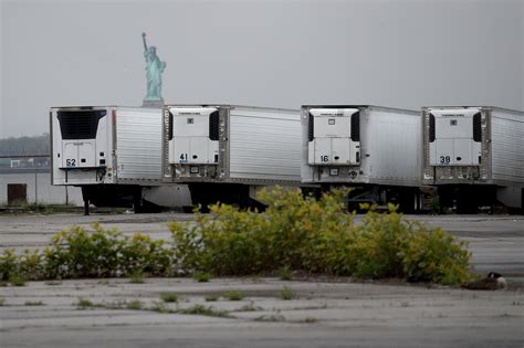 Bodies of hundreds killed by Covid still being stored in trucks in New York | The Independent