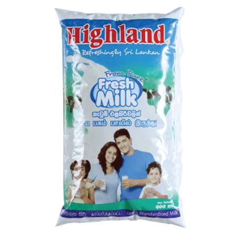 Highland UHT Fresh Milk 900ml - Supersavings