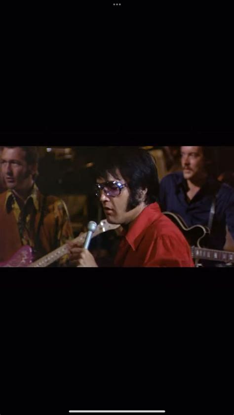 Elvis rehearsing ‘Polk Salad Annie’ | Elvis presley images, Elvis ...