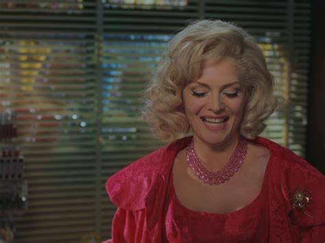 Michelle Pfeiffer in "Hairspray" - Michelle Pfeiffer Image (26406194 ...