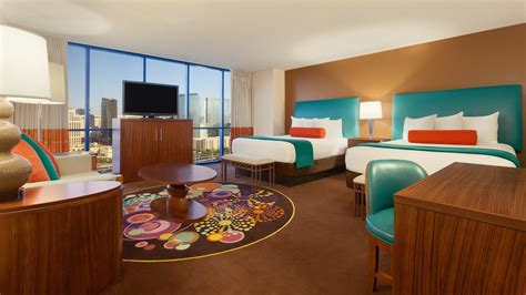 Rio All Suite & Casino Hotel Resort (Las Vegas (NV)) - Deals, Photos & Reviews