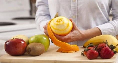 Various ways to use leftover fruit and vegetable peels | TheHealthSite.com