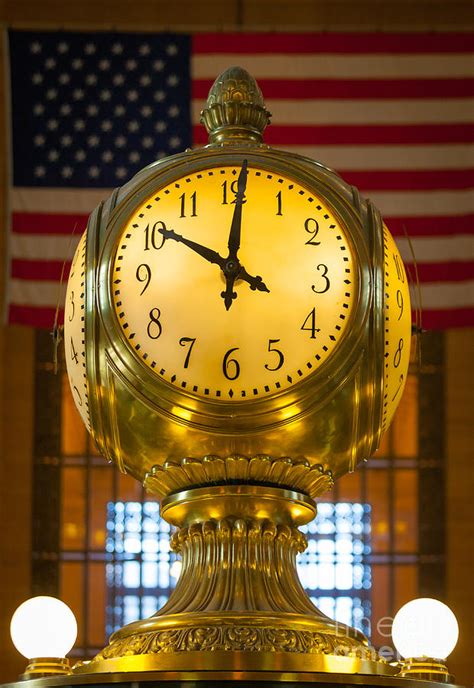 Grand Central Clock Photograph by Inge Johnsson - Fine Art America