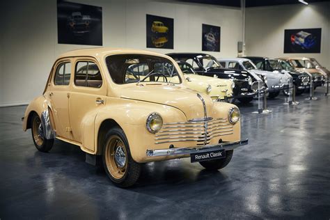 120 Years of Renault – Renault 4CV (1944) | Auto Class Magazine
