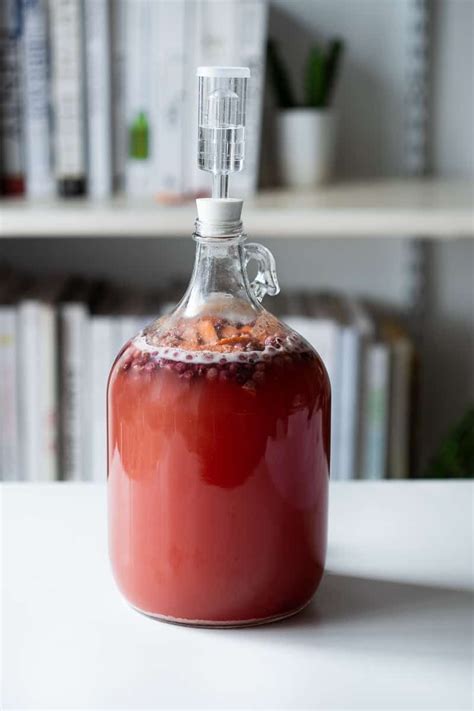 How to Make a Gallon of Mead: A Simple Mead Recipe | Recipe | Mead ...