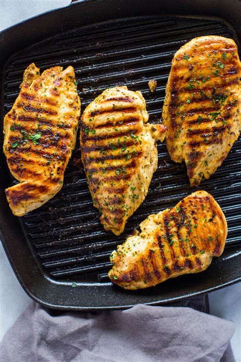 How to Grill Chicken on Stove-Top (Easy Grill Pan Method) | Gimme Delicious