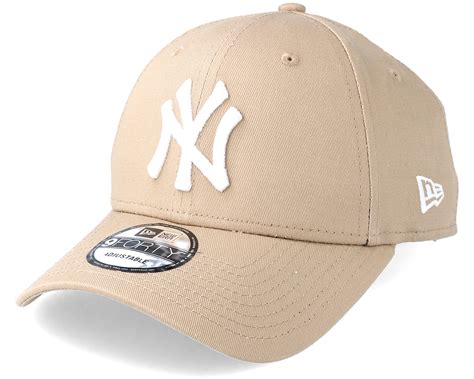 New York Yankees 9Forty Camel Adjustable- New Era cap - Hatstore.de