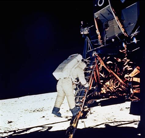 PHOTOS: Apollo 11 Moon Landing – NBC4 WCMH-TV