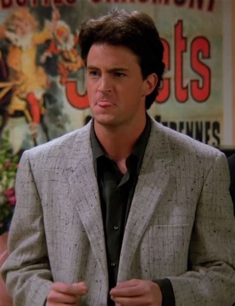 chandler bing Friends Episodes, Friends Cast, Friends Season, Friends Moments, Friends ...