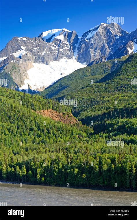 The seven sisters mountains kitwanga hi-res stock photography and images - Alamy