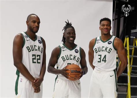 Milwaukee Bucks Announce Giveaway and Theme Night Schedule for 2022-23 ...