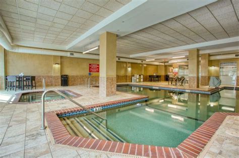 San Antonio Hotels with Indoor Pools | Hotels with Indoor Pools