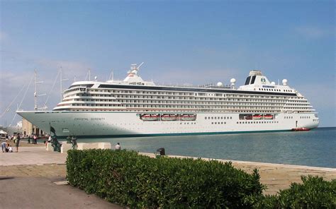 Crystal Serenity | Crystal serenity, Luxury cruise ship, Caribbean cruise