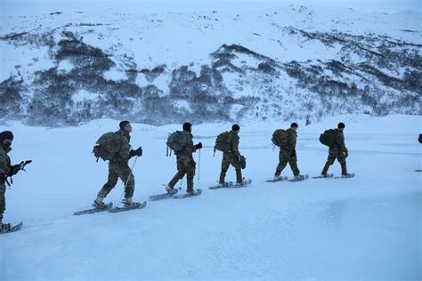 Soldiers Issued High-Speed Arctic Gear as Army Gets Serious About Fighting in the Cold ...