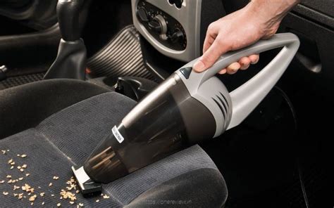 Top 7 Best Car Vacuum Cleaners in India 2024 : Powerful Suction