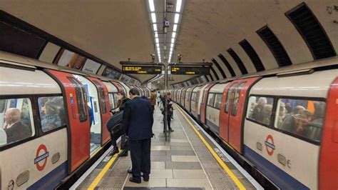 London Underground Island Platform Stations - Rail Record