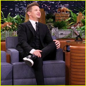 Jeremy Renner Reveals Mark Ruffalo ‘Chickened Out’ of Getting the Group ...