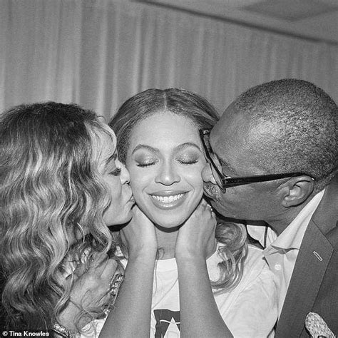 PHOTO OF THE DAY: Beyonce’s Rare Picture With Parents Breaks The Internet - OsunDefender