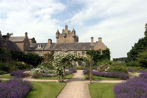 Cawdor Castle Gardens Photo / Picture / Image : Gardens Cawdor Castle UK