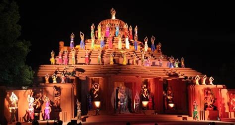 India’s Most Popular Music and Dance Festivals at Seaside Temples, Historical Ruins, Cave Shrines