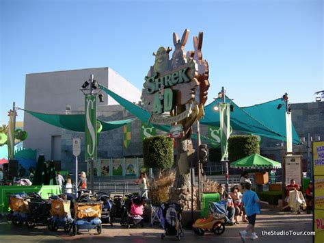 Extinct Attractions - Universal Studios Hollywood's Shrek 4-D - LaughingPlace.com