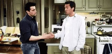 Joey And Chandler Joey Tribbiani GIF - JoeyAndChandler JoeyTribbiani ...