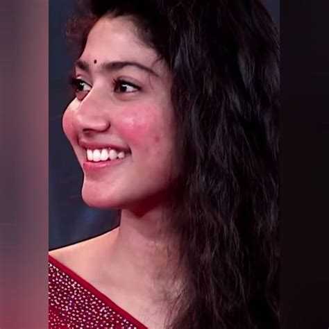 Does Sai Pallavi make up during the Shooting? - Megastarsbio.com