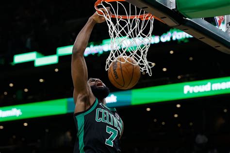 Watch: Jaylen Brown throws down dunk, celebrates with Kevin Garnett