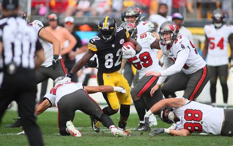 Pittsburgh Steelers Head to Miami With Three Injuries - Sports ...