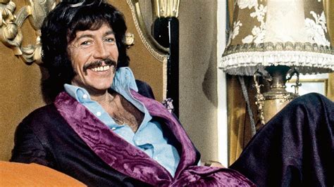 Peter Wyngarde, star of TV series Jason King, bows out | News | The Times