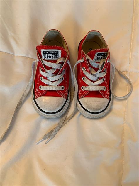 Red Converse