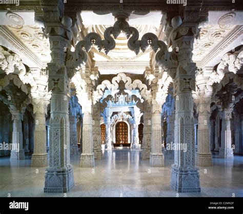 Inside neasden temple london hi-res stock photography and images - Alamy